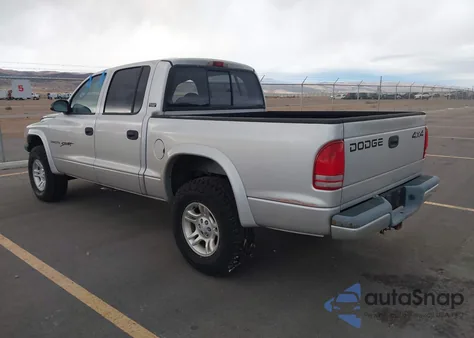 2001 Dodge Dakota Slt/Sport from USA, damaged, VIN 1B7GG2AZ21S137854